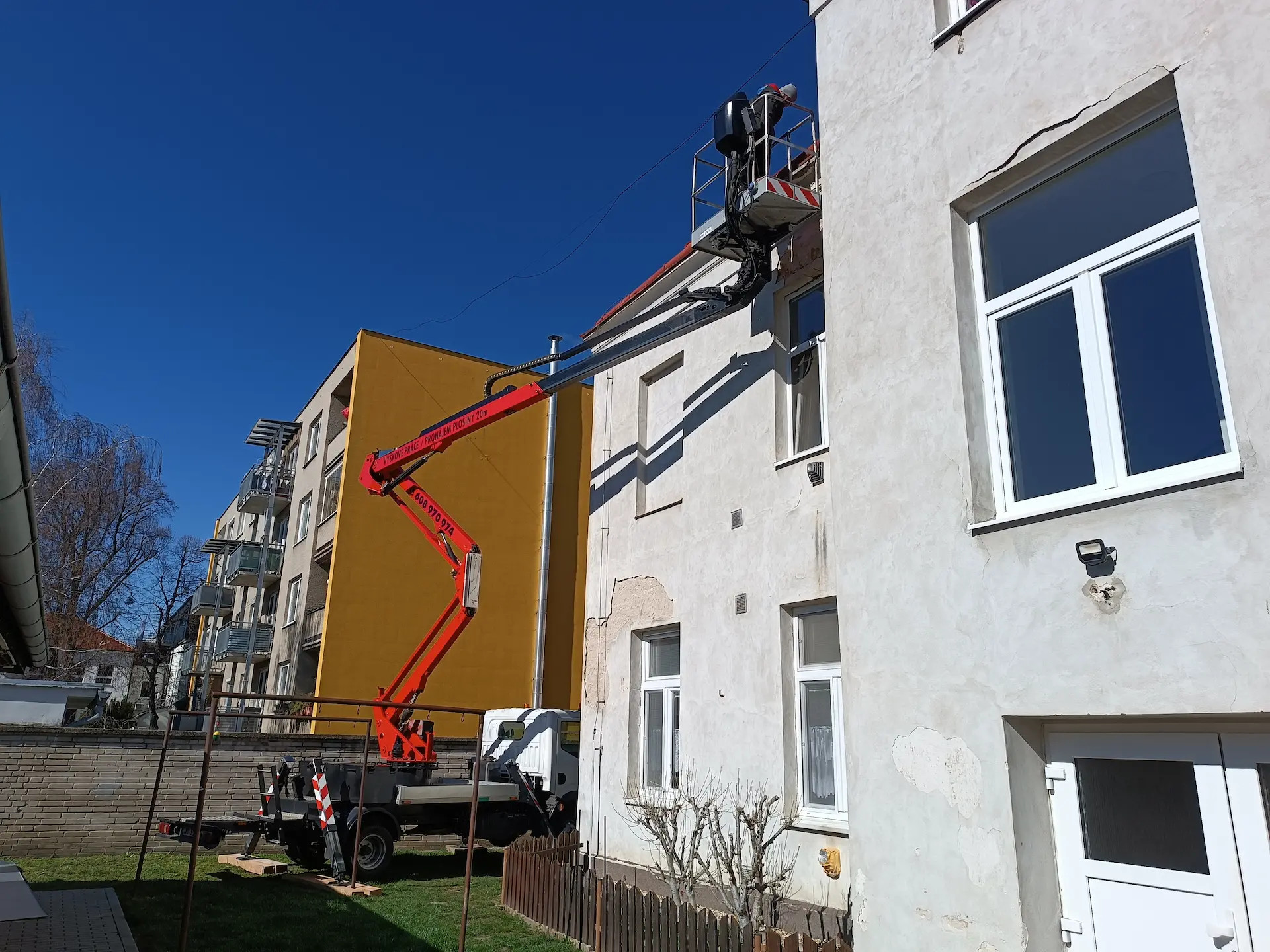 Montážní / Pracovní / Zvedací / Vysokozdvižná plošina