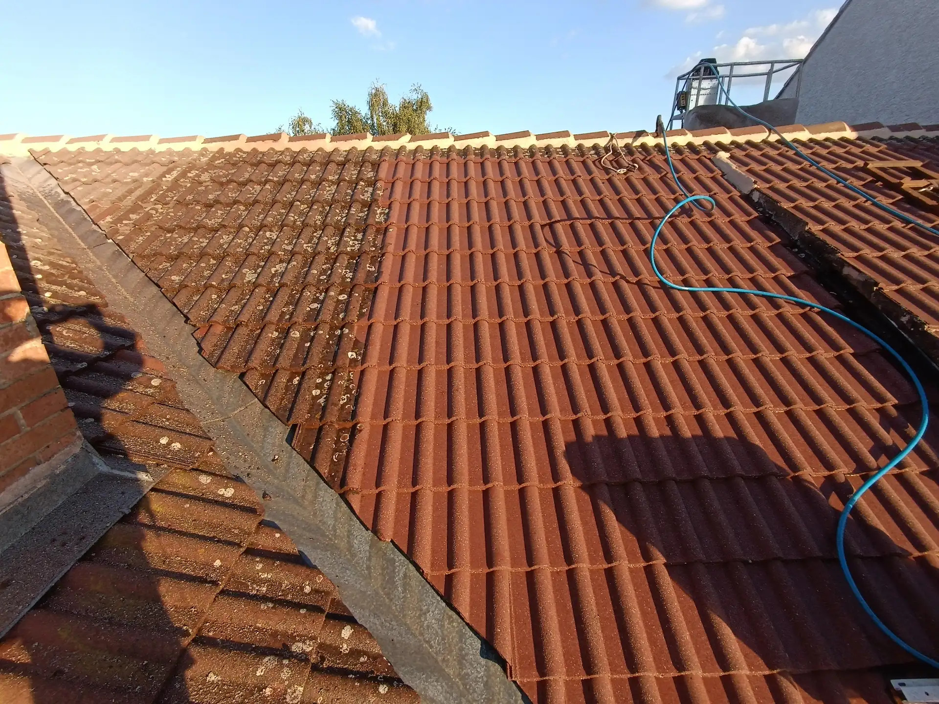 Čištění / mytí střechy - betonové tašky